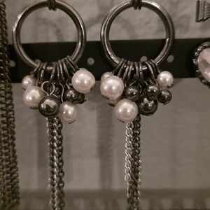 Edgy Gunmetal & Pearl Tassel Drop Earrings – Mixed Multi-Tone